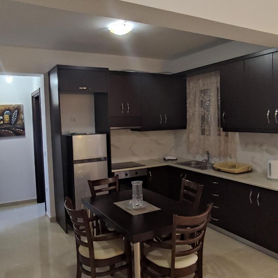 Diamond Deluxe Apartments Pool&Bar 马斯蒂查里 外观 照片